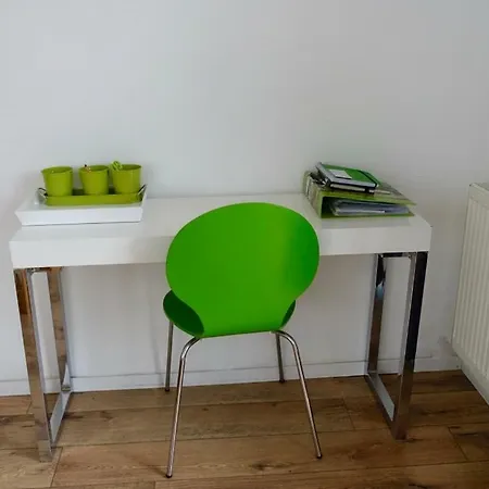 Wohnen Im Grunen - Rheinnahe Und Stadtnah Apartment Cologne
